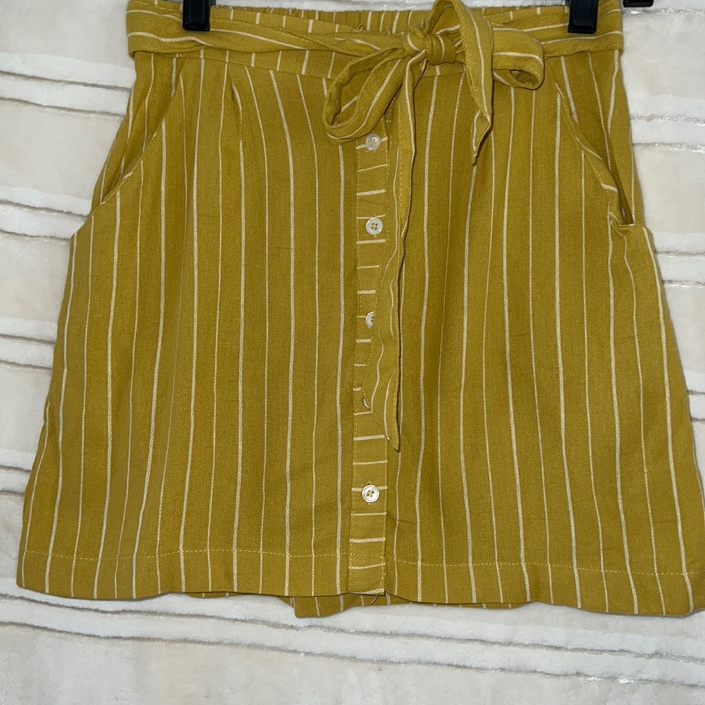 Charlotte Russe Small Mustard Yellow Skirt